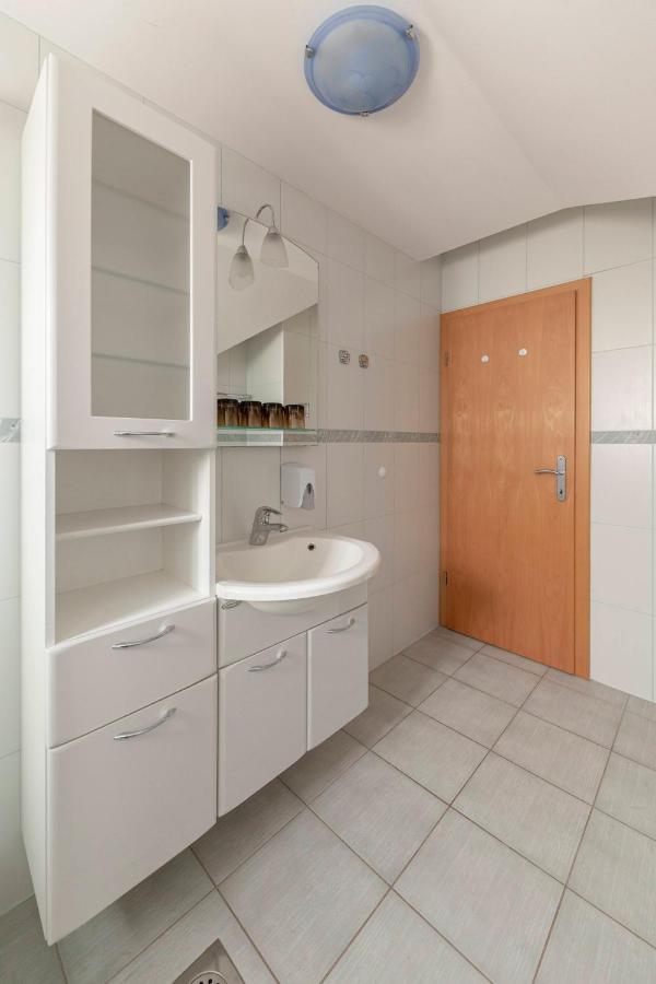 Apartma Metka Medvode Extérieur photo